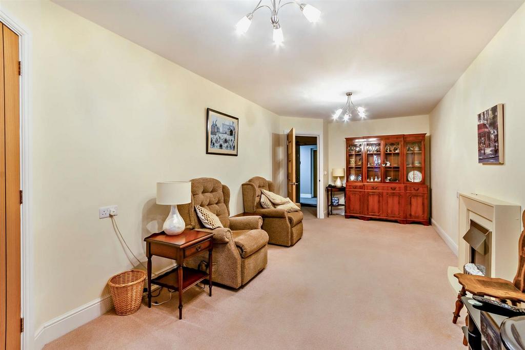 8580836-interior03-800.jpg