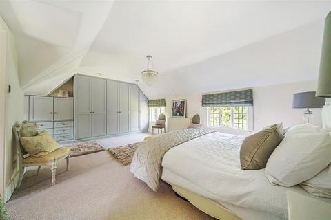 Kingshott Ropes Lane, Fernhurst, Haslemere, GU27 3JD