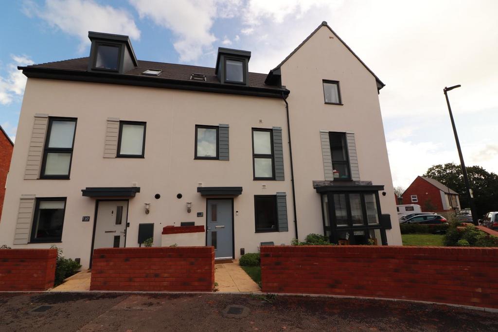 Crosby Road, Yate, Bristol 3 bed townhouse for sale £360,000