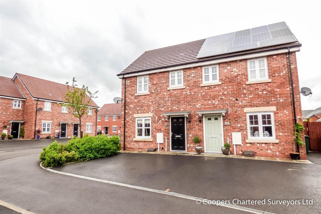 Baychester Road, Bannerbrook, Coventry 2 bed semidetached house £