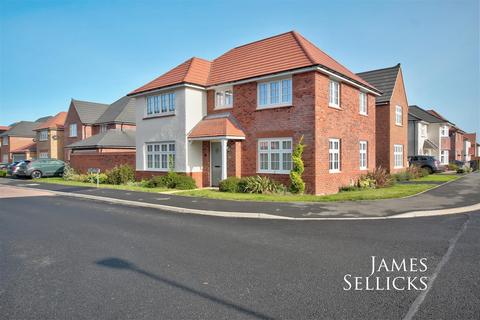 4 bedroom detached house for sale - Limner Street, Market Harborough
