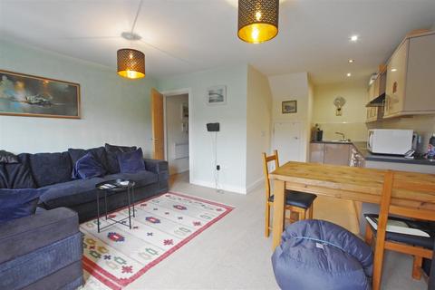 2 bedroom apartment for sale - 148 Saddleworth Road, Greetland