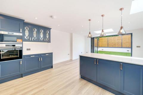22 Douglas Road, London, NW6 7RP