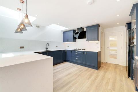 22 Douglas Road, London, NW6 7RP