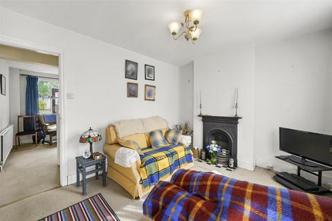 2 bedroom cottage for sale - New Road, Harrow