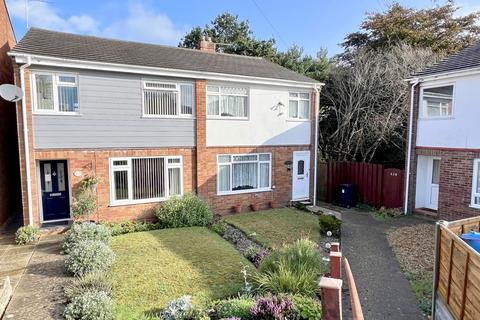 3 bedroom semi-detached house for sale - Farnham Road, Poole, BH12