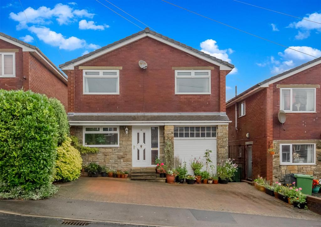 Highfield View, Guildersome, Leeds 4 bed detached house for sale £365,000