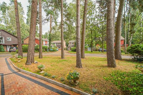 4 bedroom detached house for sale - Redwood Glade, Leighton Buzzard