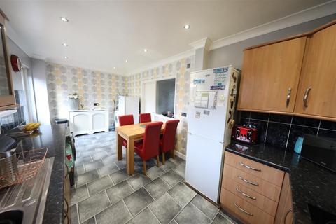 2 bedroom semi-detached house for sale - Dent Road, Hull