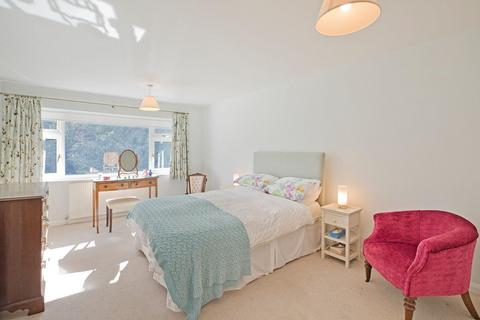 20 Brighton Road, Ilkley, LS29 8PS