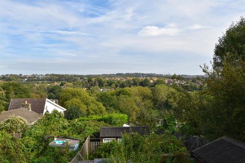 39 Eversley Crescent, St Leonards-on-sea, TN37 6QF