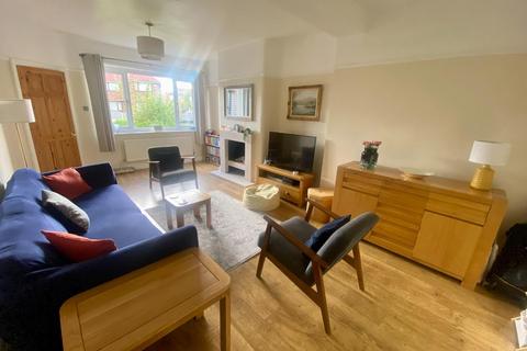 15 Banstead Avenue, Manchester, M22 4AQ