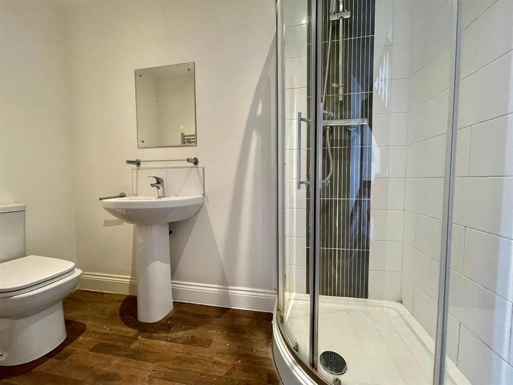 Shower Room/WC