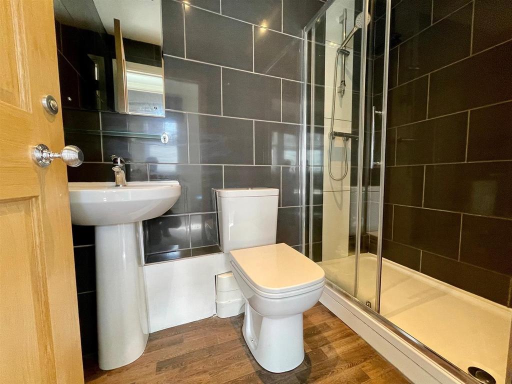 En-Suite Shower Room