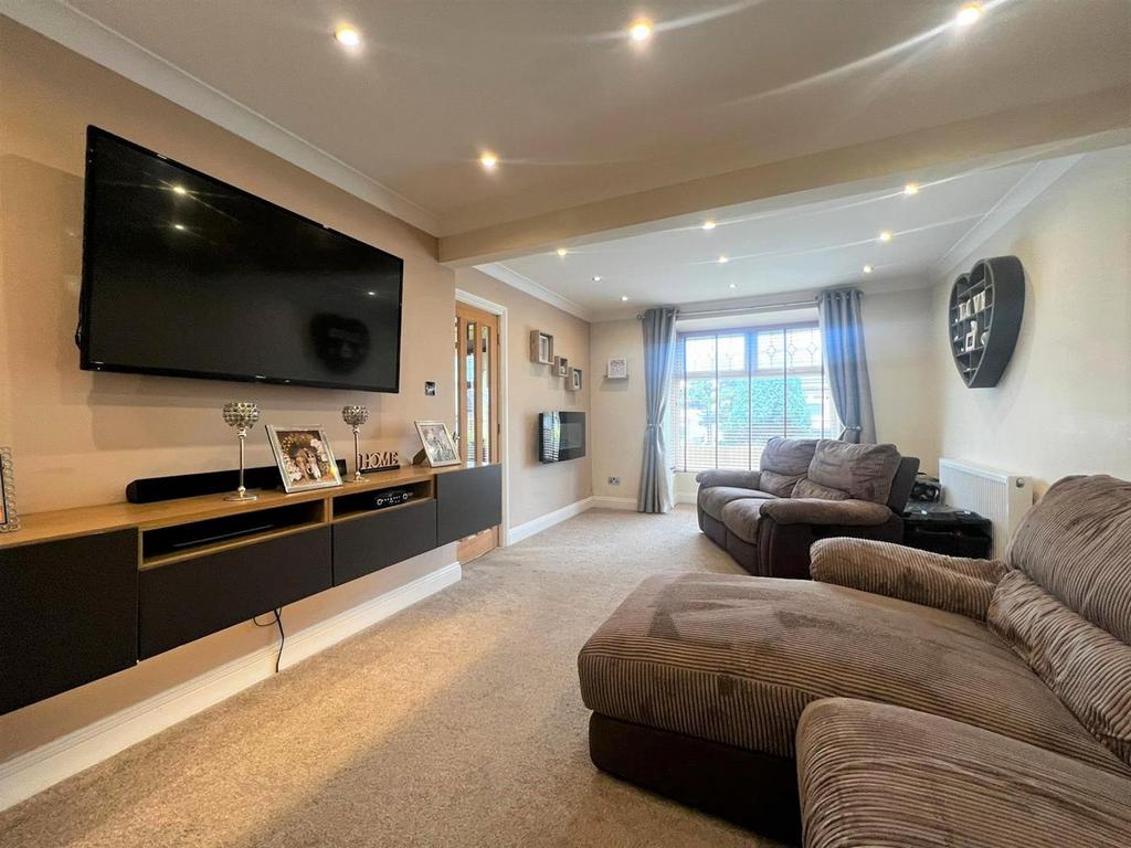 Glenroy Avenue, St. Thomas, Swansea 3 bed semidetached house for sale