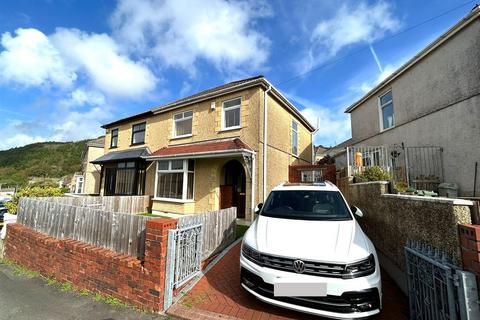 3 bedroom semi-detached house for sale, Glenroy Avenue, St. Thomas, Swansea