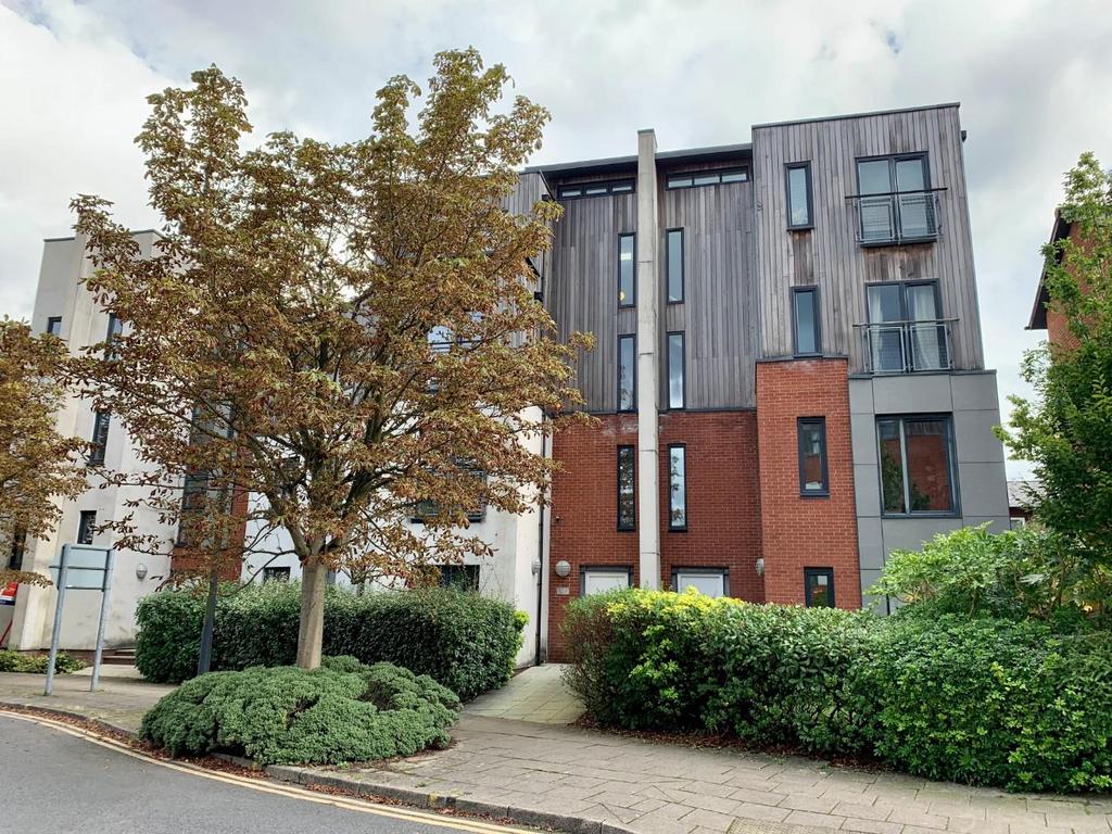 The Boulevard, West Didsbury 2 bed flat £220,000