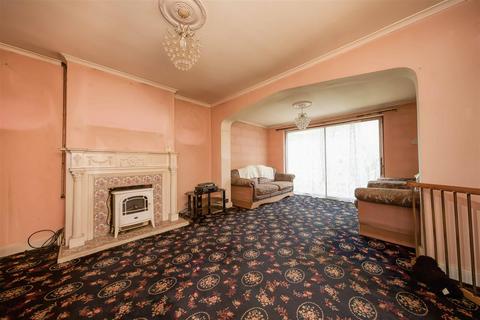 48 The Crescent, Bricket Wood, St Albans, AL2 3NF