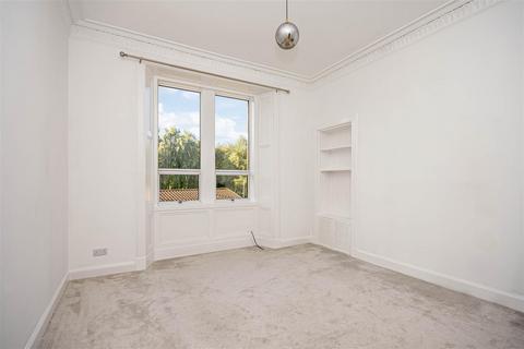 138d Baldridgeburn, Dunfermline, KY12 9EH