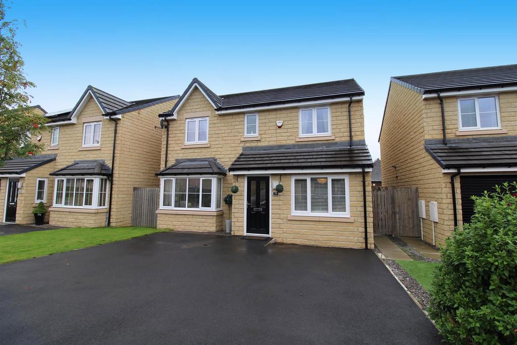 The Fairway, Darlington 4 bed detached house for sale £245,000