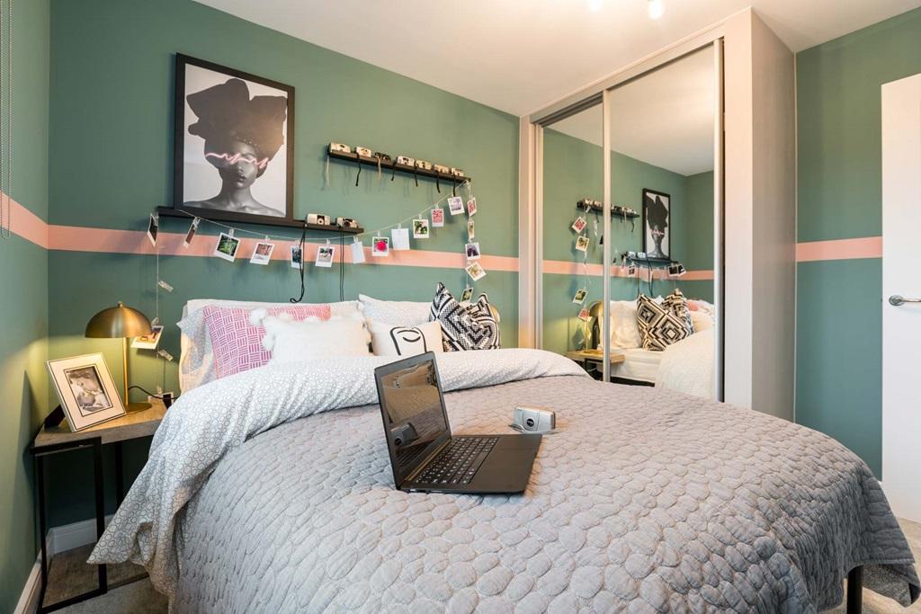 An airy and spacious double room
