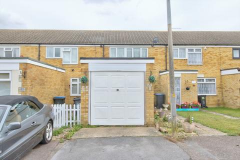 84 Peacocks, Harlow, CM19 5NZ