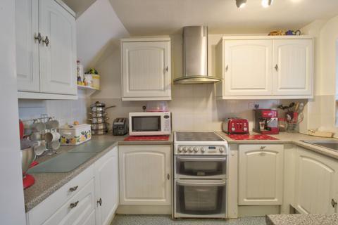 84 Peacocks, Harlow, CM19 5NZ