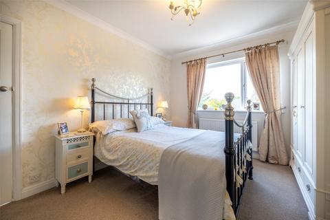 3 bedroom semi-detached house for sale - Sandon Road, Stafford, Staffordshire, ST16