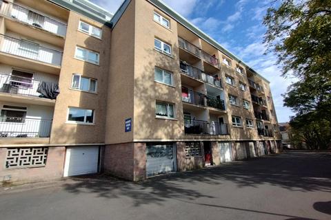 2 bedroom flat to rent, Clouston Court, Glasgow, G20