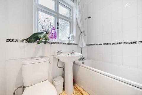 12 Collingtree Road, London, SE26 4QG