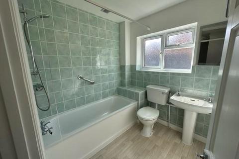 1 bedroom semi-detached house to rent, Webbs Acre,  Thatcham,  RG19