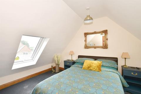 2 bedroom terraced house for sale, Lynn Walk, Reigate, Surrey