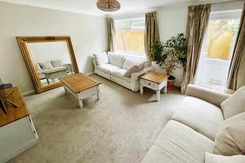 4 bedroom end of terrace house for sale, Ivy Mews, Chester, Cheshire, CH2