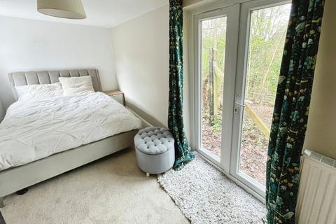 4 bedroom end of terrace house for sale, Ivy Mews, Chester, Cheshire, CH2