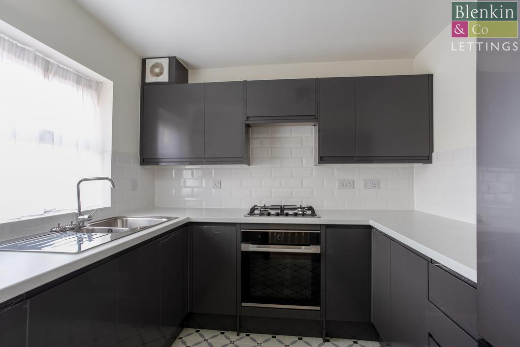 House in York, Rawcliffe - View 2