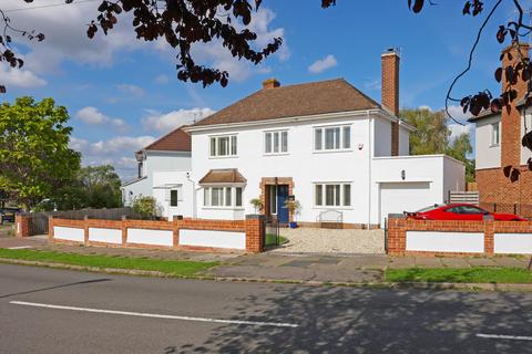 4 bedroom detached house for sale - Bournside Road, Cheltenham, Gloucestershire, GL51