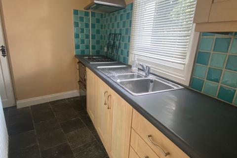 2 bedroom end of terrace house to rent, Hillside Terrace, South Hill Road, Gravesend, Kent, DA12 1JY