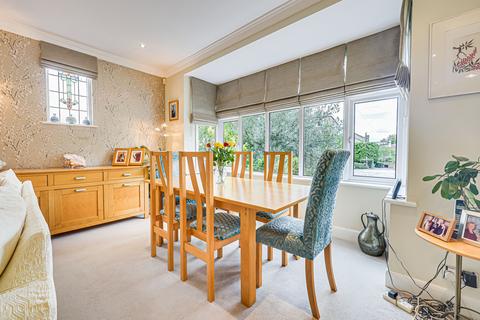 4 bedroom detached house for sale, Chalkwell SS0