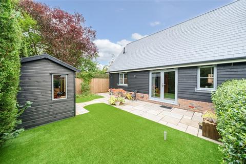 2 bedroom end of terrace house for sale, Horseshoe Drive, Romsey, Hampshire