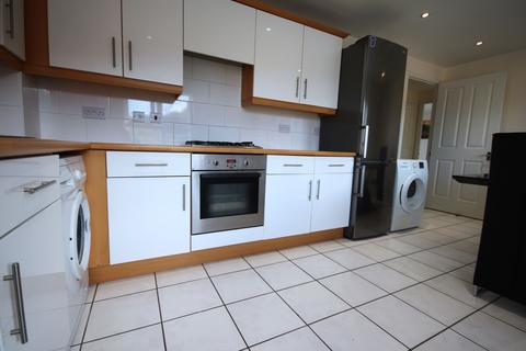 112 Sachfield Drive, Chafford Hundred, Grays, RM16 6QW