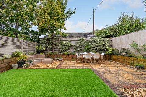 35 Nations Hill, Winchester, SO23 7QY
