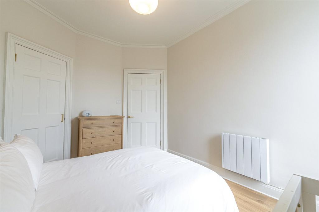 Bedroom 1 Alt