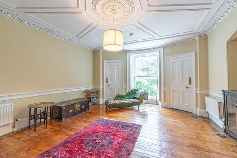3 bedroom end of terrace house for sale - 216/1 Newhaven Road, Edinburgh, EH6