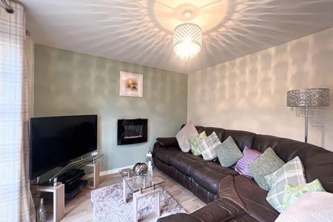 4 bedroom detached house for sale - Willow Road, Norton Canes, WS11 9UG