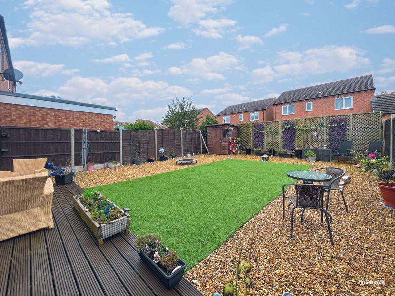 Willow Road, Norton Canes, WS11 9UG 4 bed detached house for sale £