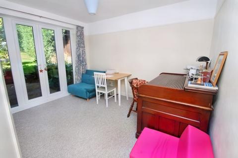 3 bedroom detached house for sale, Hylton Road, High Wycombe HP12