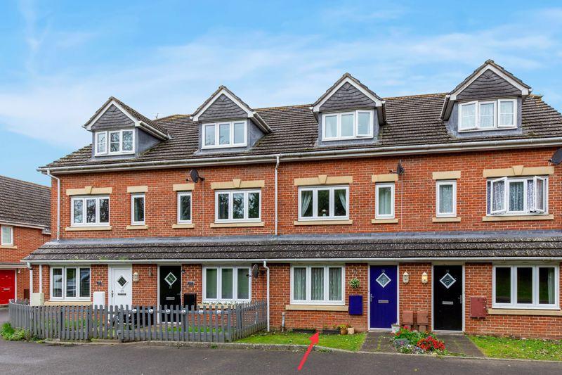 Little Hackets, Havant 1 bed apartment for sale £139,000