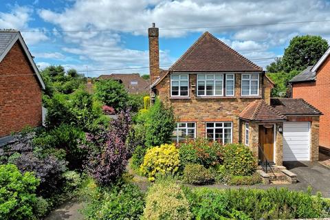 3 bedroom detached house for sale, Albion Road, Chalfont St. Giles