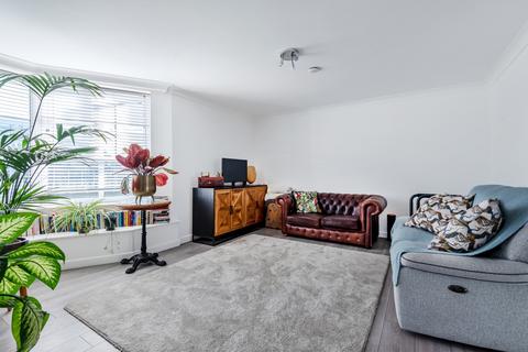2 bedroom apartment to rent - Finland Street Surrey Quays SE16