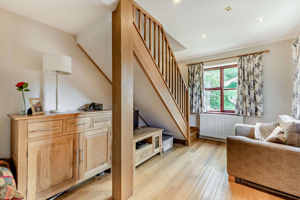 Barley Hill, Dunbridge, Romsey, Hampshire 4 bed detached house for sale